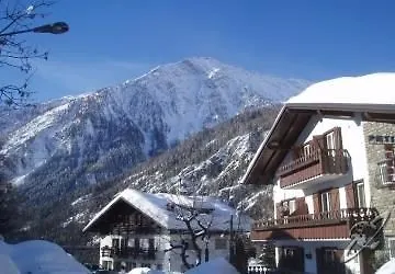 Petit Meuble 2* Courmayeur